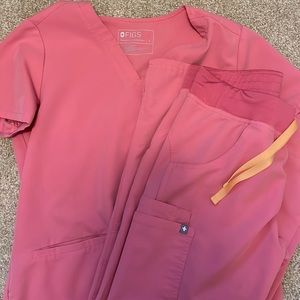 Figs Women's Scrub Set in Coral Pink